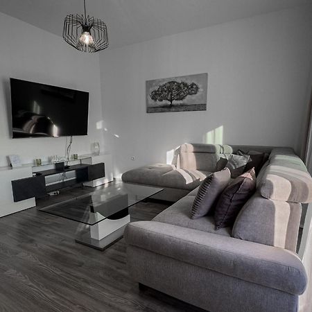 Apartman Dora Crikvenica Exterior foto
