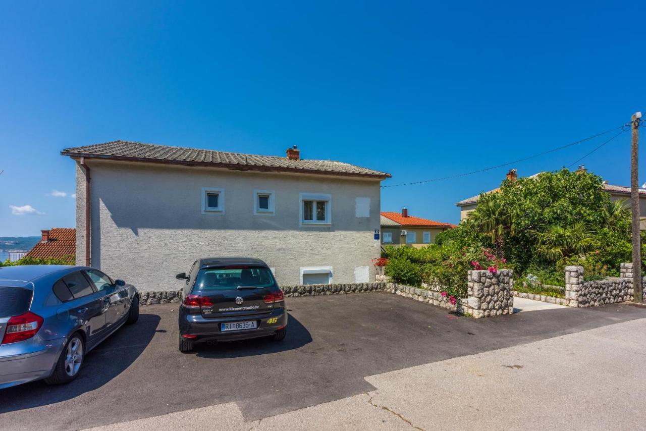 Apartman Dora Crikvenica Exterior foto